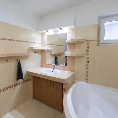 Centrum Family Apartment *